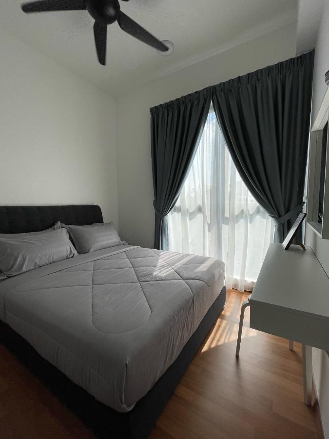 Stayje Putrajaya, 5 Minutes To Ioi City Mall, Wifi , Netflix, Free Parking Dış mekan fotoğraf